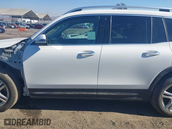 2023 Mercedes-Benz GLB 250 с VIN W1N4M4GB8PW320011, выставлен на аукционе IAAI как лот 41310606 с пробегом 19 091 миль миль и . История ставок и продаж доступна на DreamBid. Изображение 15.