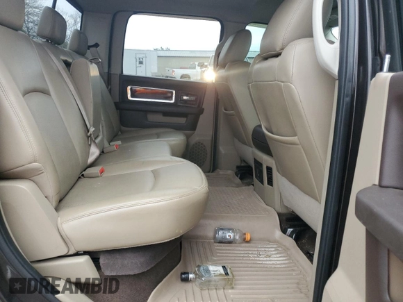 2010 Dodge 3500 Laramie z VIN 3D73Y4CLXAG172722, wystawiony jako Copart lot #85875144 z przebiegiem Nie podano mil oraz Szkoda całkowita • Salvage title. Historia ofert i sprzedaży dostępna na DreamBid. Obrazek 10.