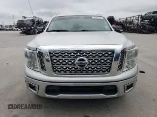 2017 Nissan Titan SV with VIN 1N6AA1E60HN524426, listed as a Copart auction lot 55036775 with 109,258 mi miles and Salvage title. Bid and sale history available at DreamBid. Image 5.