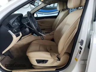 2013 BMW 5 Series 528i with VIN WBAXG5C5XDDY33573, listed as a Copart auction lot 54733925 with 161,265 mi miles and Clean Title. Bid and sale history available at DreamBid. Image 7.