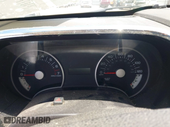 2010 Ford Explorer XLT с VIN 1FMEU6DE2AUA70477, выставлен на аукционе IAAI как лот 42588580 с пробегом Не указан миль и . История ставок и продаж доступна на DreamBid. Изображение 7.