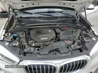 2016 BMW X1 xDrive28i z VIN WBXHT3C30G5E54396, wystawiony jako Copart lot #56042815 z przebiegiem 101 632 mil mil oraz Szkoda całkowita • Salvage title. Historia ofert i sprzedaży dostępna na DreamBid. Obrazek 12.
