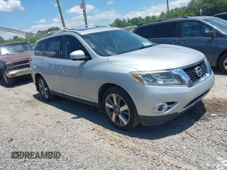 2014 Nissan Pathfinder S z VIN 5N1AR2MM4EC727047, wystawiony jako IAAI lot #42654239 z przebiegiem 158 928 mil mil oraz . Historia ofert i sprzedaży dostępna na DreamBid. Obrazek 1.