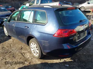 2016 Volkswagen Golf SportWagen TSI S with VIN 3VWC17AU6GM507297, listed as a IAAI auction lot 41185896 with 44,452 mi miles. Bid and sale history available at carsss.com. Image 3.
