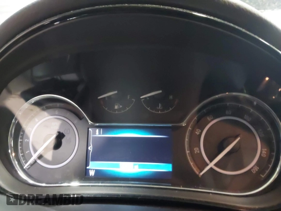2017 Buick Regal Sport Touring with VIN 2G4GL5EX1H9101733, listed as a IAAI auction lot 41839210 with 122,890 mi miles. Bid and sale history available at carsss.com. Image 7.