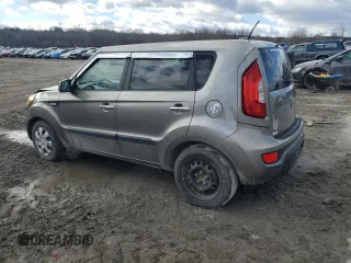 2013 Kia Soul with VIN KNDJT2A54D7503948, listed as a Copart auction lot 48200455 with 156,532 mi miles and Salvage Title. Bid and sale history available at carsss.com. Image 2.