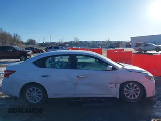 2018 Nissan Sentra SV with VIN 3N1AB7AP8JL627605, listed as a IAAI auction lot 41628858 with 97,248 mi miles. Bid and sale history available at carsss.com. Image 13.