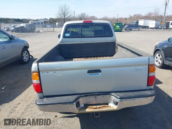 2004 Toyota Tacoma with VIN 5TEWN72N44Z342540, listed as a IAAI auction lot 41776122 with 178,867 mi miles and . Bid and sale history available at DreamBid. Image 16.