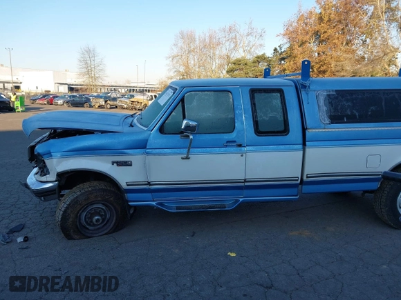 1996 Ford F-250 with VIN 1FTHX26G5TEA28785, listed as a IAAI auction lot 41447351 with 178,150 mi miles and . Bid and sale history available at DreamBid. Image 13.