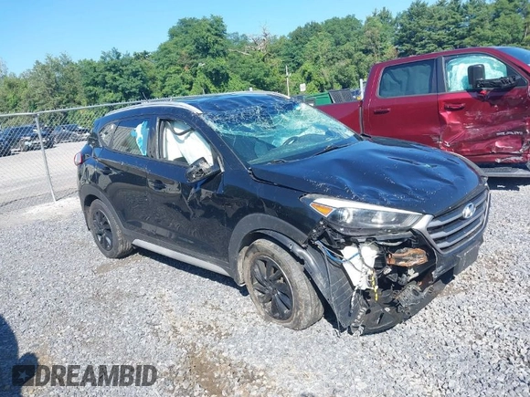 2017 Hyundai Tucson SE with VIN KM8J3CA41HU403662, listed as a IAAI auction lot 39867347 with 151,980 mi miles. Bid and sale history available at carsss.com. Image 1.