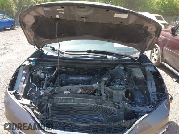 2015 Honda CR-V EX-L with VIN 2HKRM3H78FH504936, listed as a IAAI auction lot 42028296 with 131,538 mi miles and . Bid and sale history available at carsss.com. Image 10.