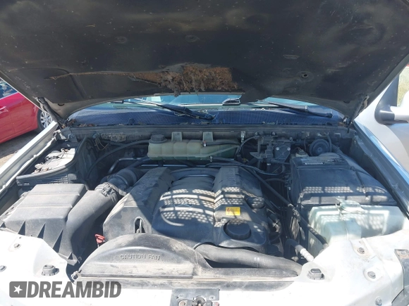 2001 Mercedes-Benz M 320/430/500 with VIN 4JGAB54E71A284509, listed as a IAAI auction lot 42637984 with 183,496 mi miles and . Bid and sale history available at DreamBid. Image 10.