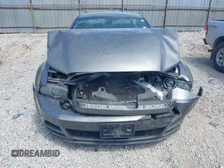 2013 Ford Mustang V6 с VIN 1ZVBP8AM1D5261762, выставлен на аукционе IAAI как лот 42028527 с пробегом 113 224 миль миль и . История ставок и продаж доступна на DreamBid. Изображение 6.