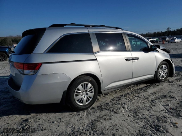 2014 Honda Odyssey LX with VIN 5FNRL5H27EB039999, listed as a Copart auction lot 48950565 with 121,740 mi miles and Salvage Title. Bid and sale history available at carsss.com. Image 3.