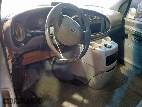2001 Ford Econoline Passenger XL with VIN 1FBSS31LX1HA03315, listed as a Copart auction lot 65772875 with 108,184 mi miles and Clean title. Bid and sale history available at DreamBid. Image 8.