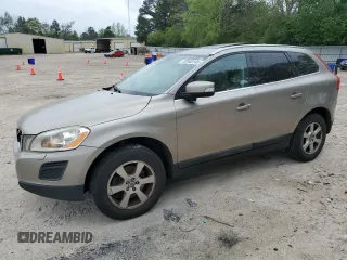 2012 Volvo XC60 3.2L с VIN YV4952DL0C2339727, выставлен на аукционе Copart как лот 52040185 с пробегом 162 201 миль миль и Списание • Salvage title. История ставок и продаж доступна на DreamBid. Изображение 1.