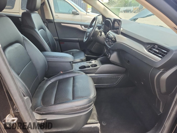2020 Ford Escape SEL z VIN 1FMCU9H65LUA96795, wystawiony jako Copart lot #61970185 z przebiegiem 51 532 mil mil oraz Szkoda całkowita • Salvage title. Historia ofert i sprzedaży dostępna na DreamBid. Obrazek 7.