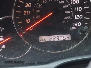 2003 Lexus GX 470 with VIN JTJBT20X530021372, listed as a IAAI auction lot 41772344 with 229,754 mi miles and . Bid and sale history available at DreamBid. Image 15.