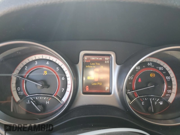 2018 Dodge Journey Crossroad with VIN 3C4PDDGG3JT449447, listed as a Copart auction lot 47424385 with 139,774 mi miles and Salvage Title. Bid and sale history available at DreamBid. Image 9.