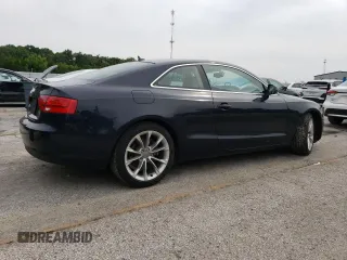 2013 Audi A5 Premium Plus z VIN WAULFAFR2DA002319, wystawiony jako Copart lot #60493295 z przebiegiem 72 453 mil mil oraz Czysty tytuł • Clean title. Historia ofert i sprzedaży dostępna na DreamBid. Obrazek 3.