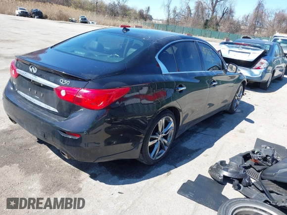 2015 Infiniti Q50 Premium z VIN JN1BV7AR2FM416586, wystawiony jako IAAI lot #41728760 z przebiegiem 138 446 mil mil oraz . Historia ofert i sprzedaży dostępna na DreamBid. Obrazek 4.
