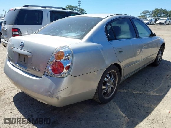 2003 Nissan Altima S with VIN 1N4AL11D63C273066, listed as a IAAI auction lot 41862920 with 247,680 mi miles. Bid and sale history available at carsss.com. Image 4.