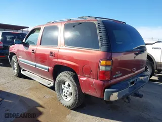 2001 Chevrolet Tahoe LS with VIN 1GNEK13T01R193508, listed as a IAAI auction lot 41575731 with 295,629 mi miles. Bid and sale history available at carsss.com. Image 3.