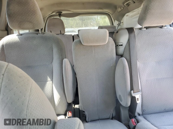 2017 Toyota Sienna LE Auto Access Seat with VIN 5TDKZ3DC5HS798928, listed as a Copart auction lot 50692595 with 282,158 mi miles and Salvage Title. Bid and sale history available at carsss.com. Image 10.