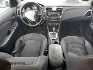 2012 Chrysler 200 LX with VIN 1C3CCBAB2CN295730, listed as a Copart auction lot 86413614 with 201,990 mi miles and Salvage Title. Bid and sale history available at DreamBid. Image 8.