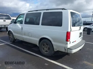 2004 Chevrolet Astro with VIN 1GNEL19X64B102665, listed as a IAAI auction lot 41721299 with Not Provided miles and . Bid and sale history available at carsss.com. Image 3.