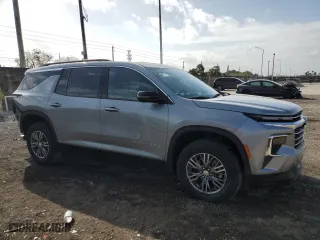 2024 Chevrolet Traverse AWD LT with VIN 1GNEVGKSXRJ162165, listed as a Copart auction lot 47697085 with 19,378 mi miles and Clean Title. Bid and sale history available at carsss.com. Image 4.