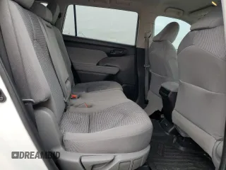 2022 Toyota Highlander L with VIN 5TDCZRAH0NS120106, listed as a Copart auction lot 59477505 with 42,971 mi miles and Salvage title. Bid and sale history available at DreamBid. Image 11.