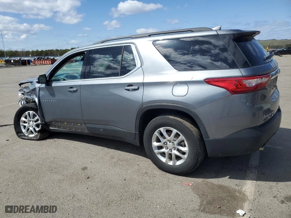 2020 Chevrolet Traverse LT Cloth with VIN 1GNEVGKW7LJ324957, listed as a Copart auction lot 52123615 with 28,135 mi miles and Salvage Title. Bid and sale history available at carsss.com. Image 2.