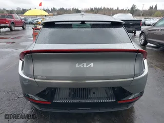 2023 Kia EV6 Wind with VIN KNDC34LA5P5604138, listed as a IAAI auction lot 41831184 with 61,203 mi miles. Bid and sale history available at carsss.com. Image 17.