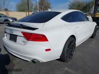 2013 Audi A7 3.0 Premium Plus with VIN WAUYGAFC2DN067128, listed as a IAAI auction lot 41723337 with 187,732 mi miles. Bid and sale history available at carsss.com. Image 4.