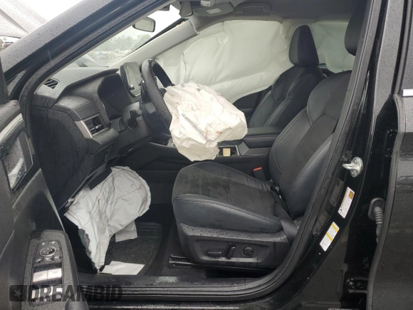 2023 Mitsubishi Outlander SE z VIN JA4J4UA86PZ027448, wystawiony jako Copart lot #57084785 z przebiegiem 36 735 mil mil oraz Szkoda całkowita • Salvage title. Historia ofert i sprzedaży dostępna na DreamBid. Obrazek 7.