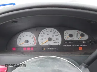 2000 Mercury Villager Sport z VIN 4M2XV12T6YDJ17027, wystawiony jako IAAI lot #41498641 z przebiegiem 231 573 mil mil oraz . Historia ofert i sprzedaży dostępna na DreamBid. Obrazek 7.