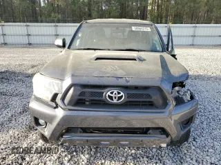 2015 Toyota Tacoma PreRunner with VIN 3TMJU4GN5FM180924, listed as a Copart auction lot 50864315 with 176,562 mi miles and Salvage title. Bid and sale history available at DreamBid. Image 5.