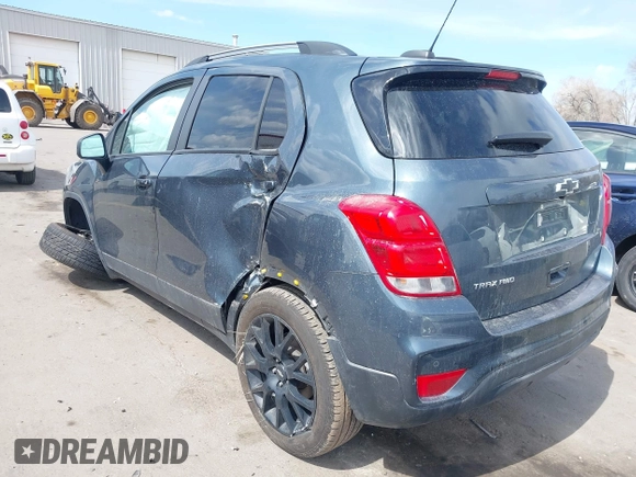 2022 Chevrolet Trax LT with VIN KL7CJPSM0NB528858, listed as a IAAI auction lot 41949198 with 48,810 mi miles and . Bid and sale history available at carsss.com. Image 3.
