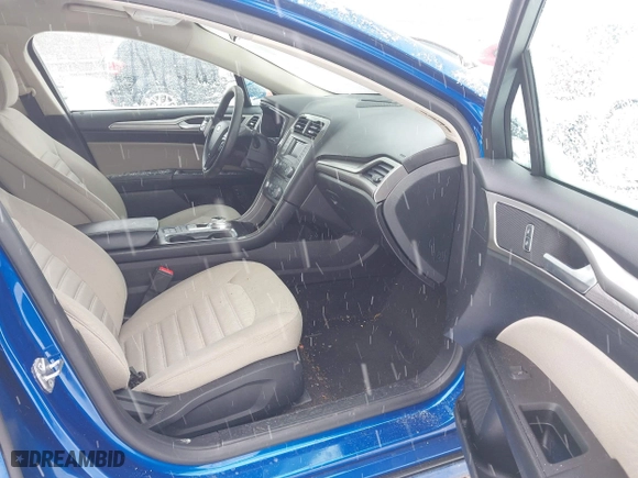2018 Ford Fusion Hybrid S with VIN 3FA6P0UU8JR122342, listed as a IAAI auction lot 41355323 with 85,304 mi miles. Bid and sale history available at carsss.com. Image 5.