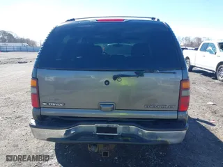 2001 Chevrolet Tahoe LS with VIN 1GNEK13T51J268816, listed as a IAAI auction lot 41654722 with 265,164 mi miles. Bid and sale history available at carsss.com. Image 16.