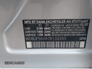2007 Mercedes-Benz E 350 z VIN WDBUF56X87B133345, wystawiony jako IAAI lot #39859440 z przebiegiem Nie podano mil oraz . Historia ofert i sprzedaży dostępna na DreamBid. Obrazek 9.