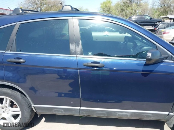 2007 Honda CR-V LX with VIN JHLRE38367C011752, listed as a IAAI auction lot 41831440 with 142,680 mi miles. Bid and sale history available at carsss.com. Image 14.