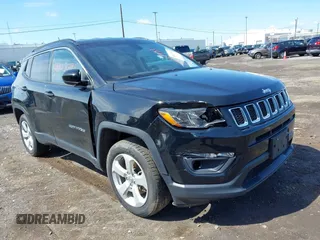 2020 Jeep Compass Latitude with VIN 3C4NJDBB6LT219710, listed as a IAAI auction lot 41907981 with 41,256 mi miles. Bid and sale history available at carsss.com. Image 1.