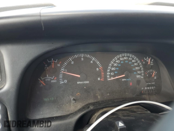 2001 Dodge 2500 z VIN 3B7KC26Z21M557430, wystawiony jako Copart lot #53995215 z przebiegiem 185 131 mil mil oraz Szkoda całkowita • Salvage title. Historia ofert i sprzedaży dostępna na DreamBid. Obrazek 9.