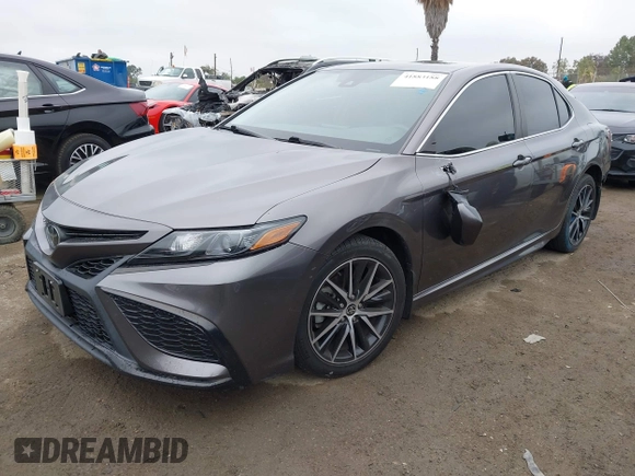 2022 Toyota Camry SE with VIN 4T1G11AK2NU674888, listed as a IAAI auction lot 41883188 with 41,566 mi miles and . Bid and sale history available at DreamBid. Image 2.