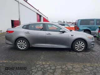 2018 Kia Optima LX with VIN 5XXGT4L3XJG253653, listed as a IAAI auction lot 41316235 with 84,261 mi miles. Bid and sale history available at carsss.com. Image 13.