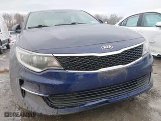 2018 Kia Optima LX with VIN 5XXGT4L37JG272807, listed as a IAAI auction lot 41689762 with 67,059 mi miles. Bid and sale history available at carsss.com. Image 17.