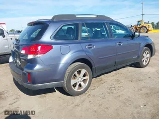 2014 Subaru Outback 2.5i with VIN 4S4BRBAC4E3241838, listed as a IAAI auction lot 42020603 with 112,077 mi miles. Bid and sale history available at carsss.com. Image 4.