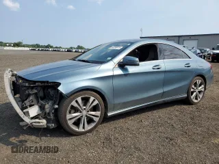 2014 Mercedes-Benz CLA 250 z VIN WDDSJ4EB5EN037746, wystawiony jako Copart lot #60269815 z przebiegiem 133 159 mil mil oraz Szkoda całkowita • Salvage title. Historia ofert i sprzedaży dostępna na DreamBid. Obrazek 1.
